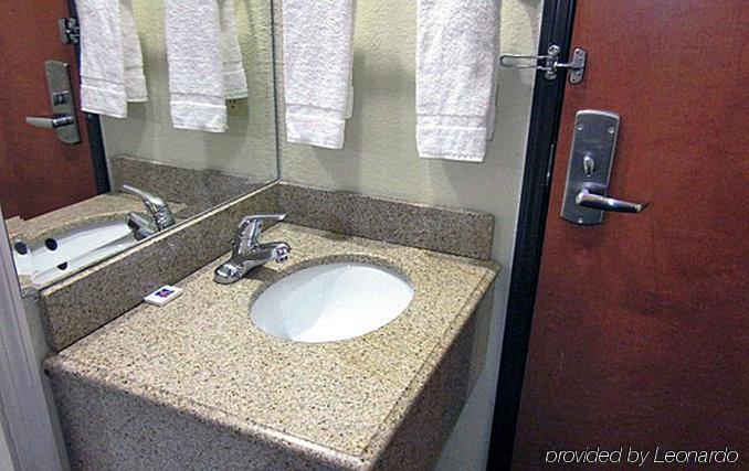 6-urbana, Il 4* Champaign